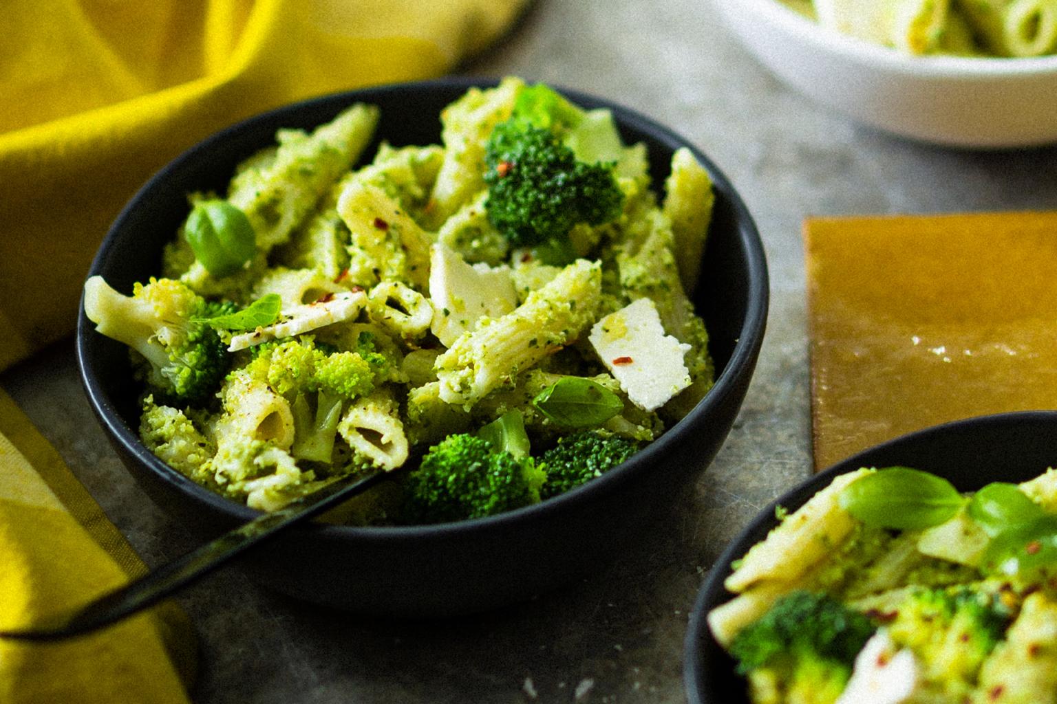 Broccoli Pesto Pasta Recipe Ingredients & Method Fresh Living