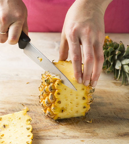 How to Cut a Pineapple: A Step-by-Step Guide