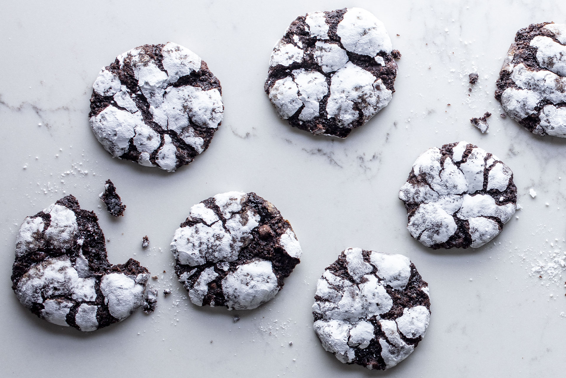 Plant-Based Chocolate Crinkle Cookies Recipe - Fresh Living